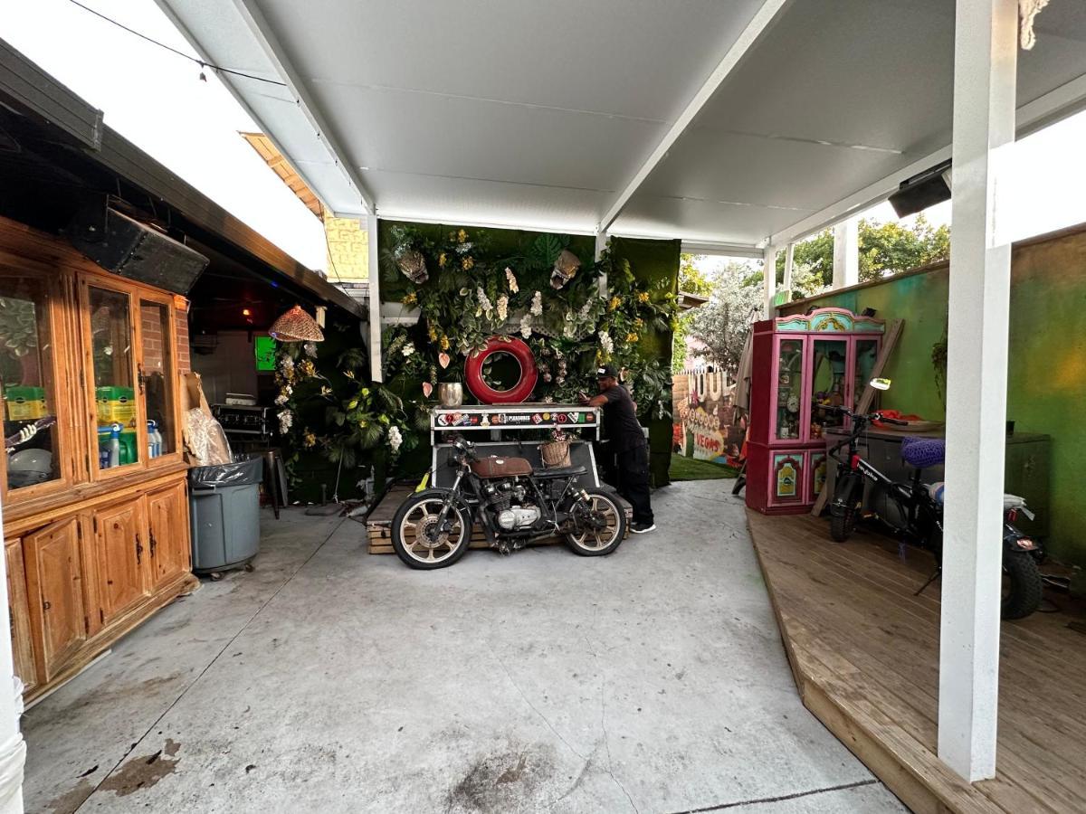 Oqp Vacations Hostel Miami Bagian luar foto
