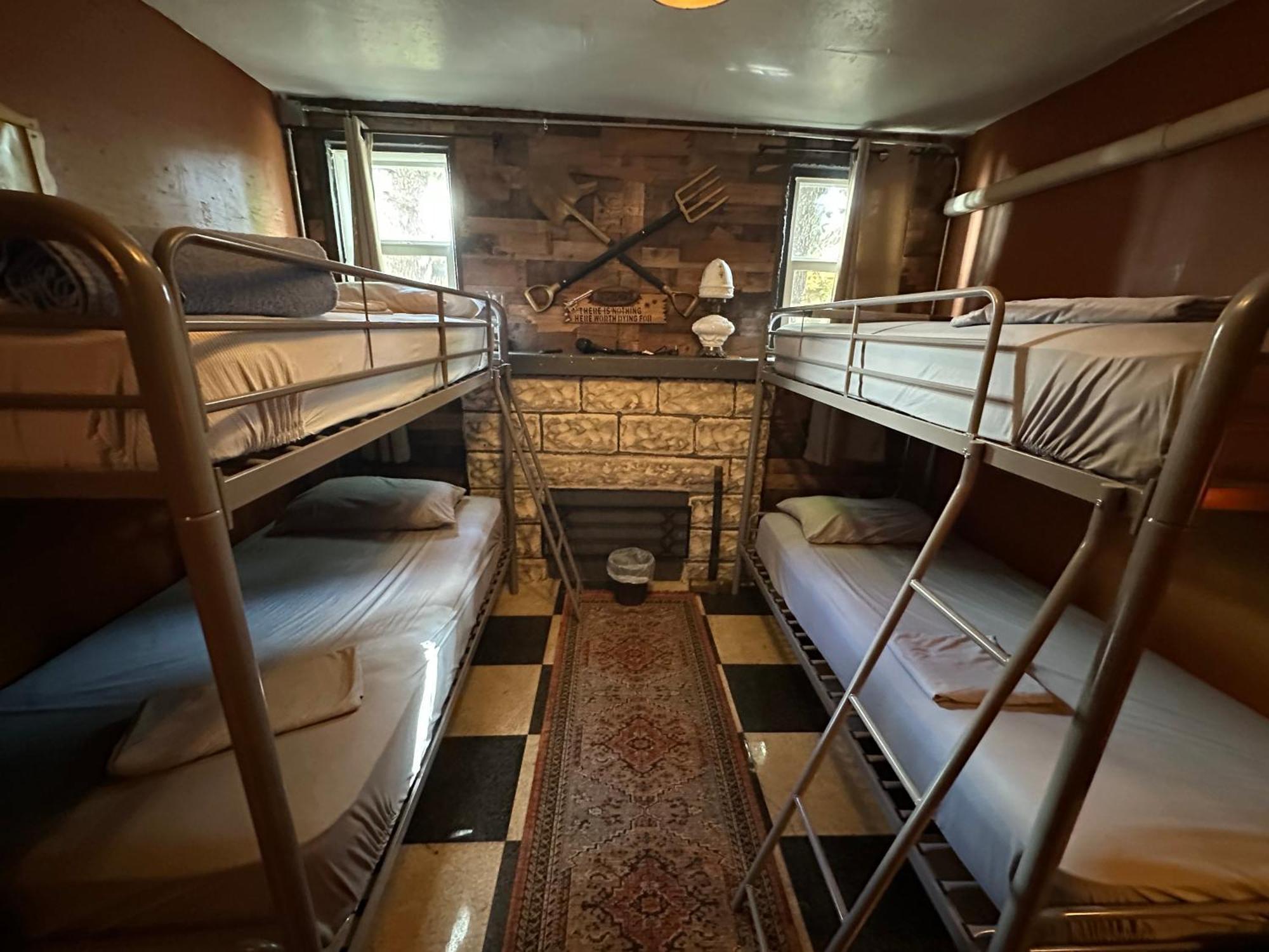 Oqp Vacations Hostel Miami Bagian luar foto