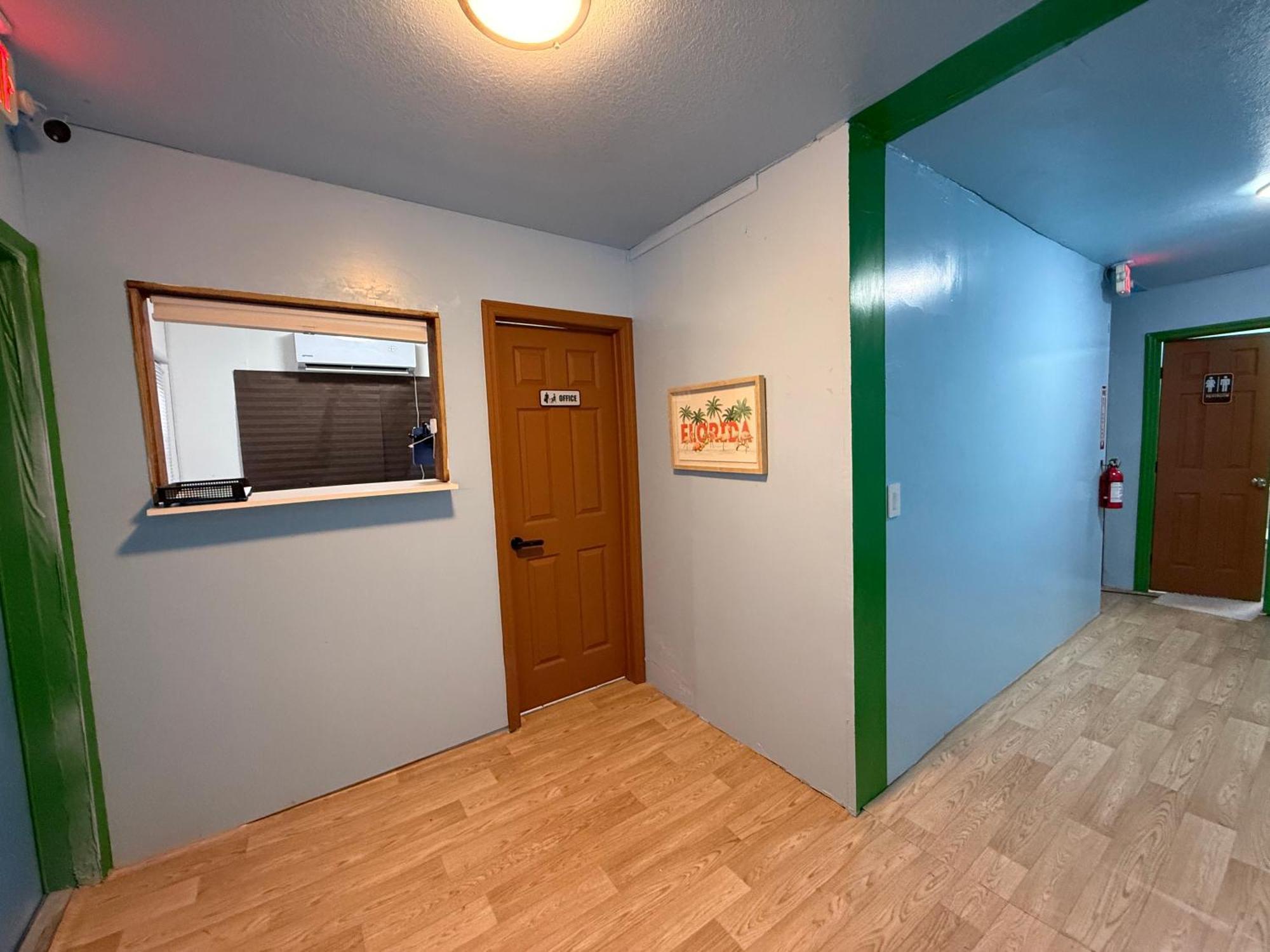 Oqp Vacations Hostel Miami Bagian luar foto